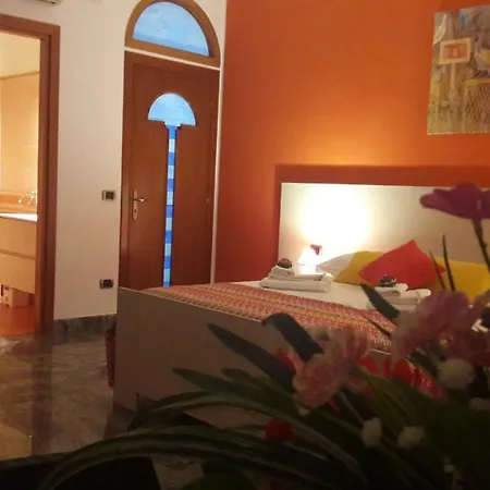 Cornelia Oda ve Kahvaltı Pompei